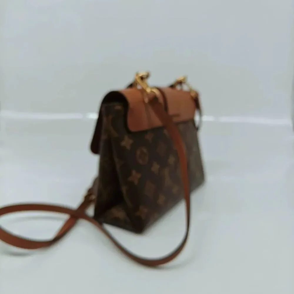 Louis Vuitton Women Pre-Owned Bag Very Good Condition - Picture 4 of 9